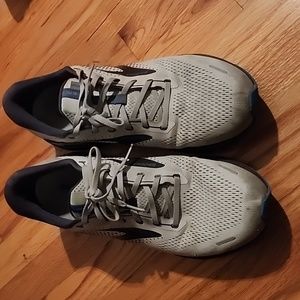 Mens Brooks Adrenaline GTS 22